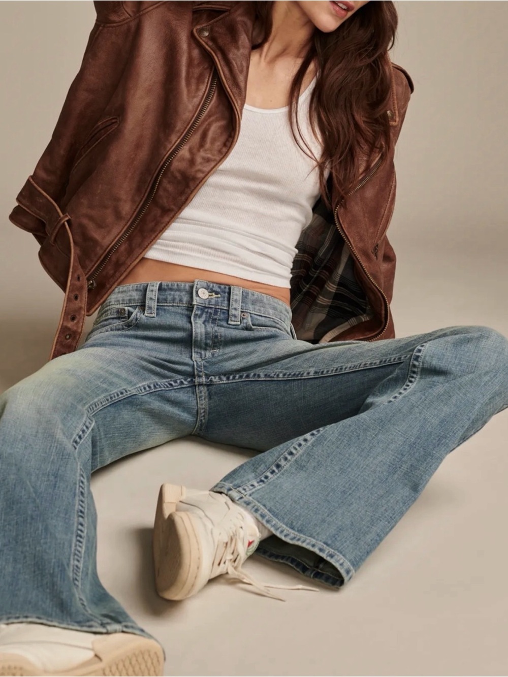 Lucky brand low rise flare in breakfast club